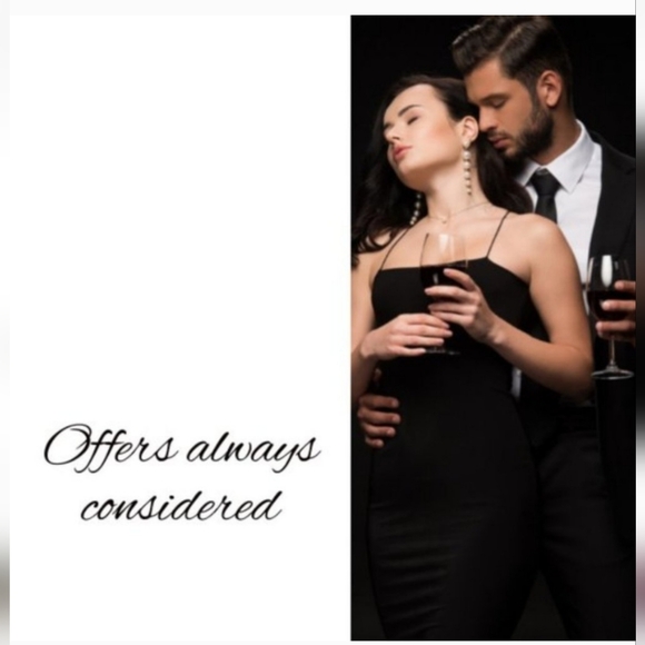 Authentic Michael kors Fringe crossbody - Picture 16 of 17